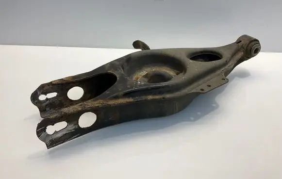 Rear upper control arm/wishbone