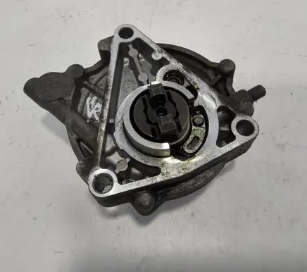Opel Vectra C Vacuum pump