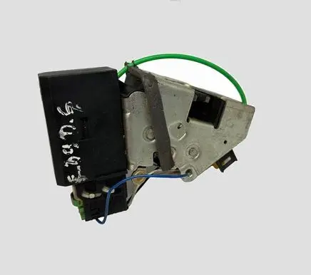 BMW 5 E39 Rear door lock