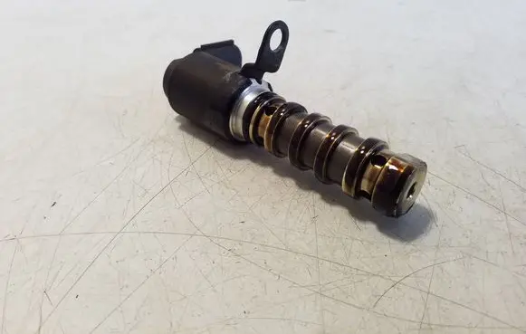 KIA Stonic Camshaft vanos timing valve 7030200290