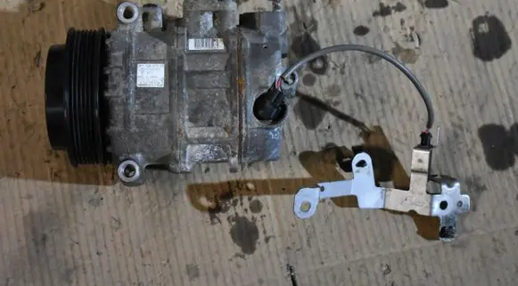 Porsche 992 Air conditioning (A/C) compressor (pump) 447150-0082 9A112601102
