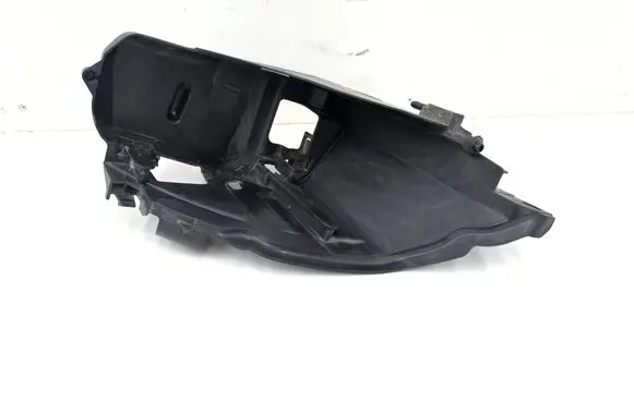 Audi Q7 4L Headlight/headlamp mounting bracket 89393697