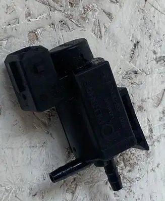 BMW 5 F10 F11 Turbo solenoid valve 70231800