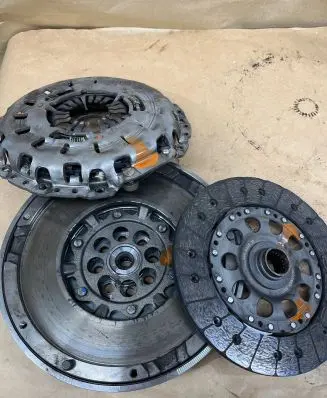 BMW 3 E90 E91 Clutch set kit 324033610