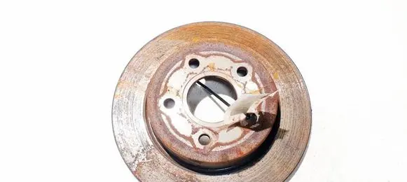 Ford C-MAX I Rear brake disc neventiliuojamas