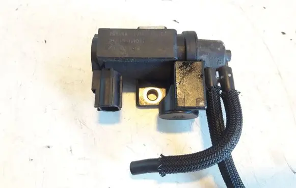 Toyota Avensis T250 Turbo solenoid valve 258190R011
