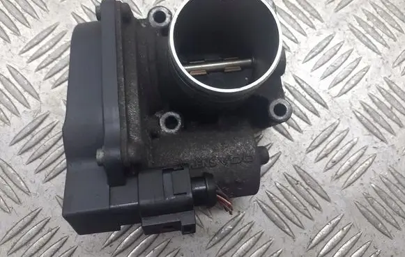Skoda Fabia Mk2 (5J) Throttle body valve 03D133062E