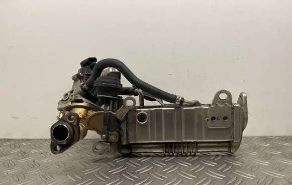 Mini Cooper Countryman R60 EGR valve cooler 8573897