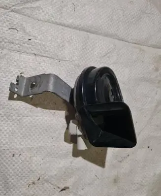 BMW 3 F30 F35 F31 Horn signal 7400704