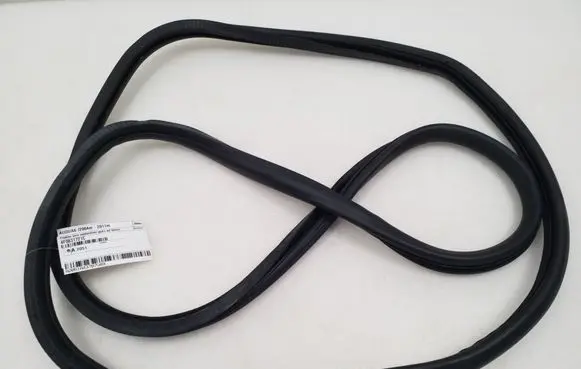 Audi A6 S6 C6 4F Front door rubber seal 4F0831721C