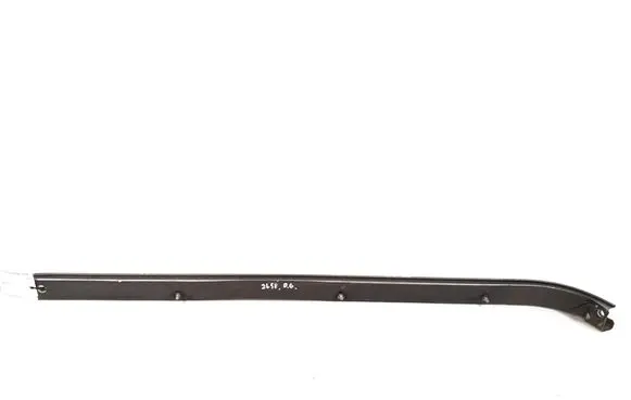 Mercedes-Benz Vito Viano W639 Sliding door middle roller runner A6397661137