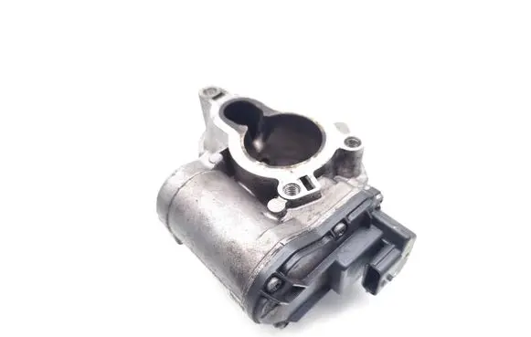 Opel Vivaro EGR valve