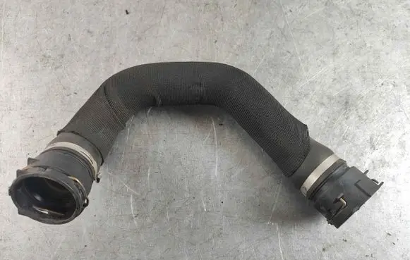 Jaguar F-Pace Engine coolant pipe/hose T2H2570