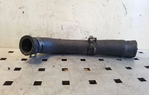Suzuki Grand Vitara II Engine coolant pipe/hose