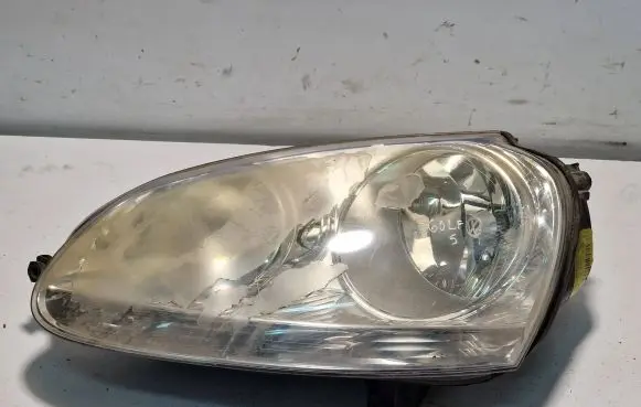 Volkswagen Golf V Headlight/headlamp