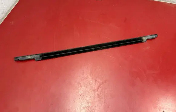 BMW X1 U11 Rear door glass trim molding 9451535