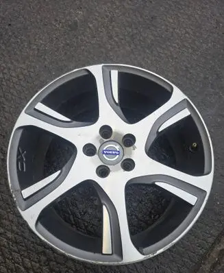 Volvo XC60 R18 alloy rim 31280139