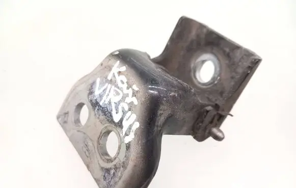 Peugeot Partner Front door upper hinge