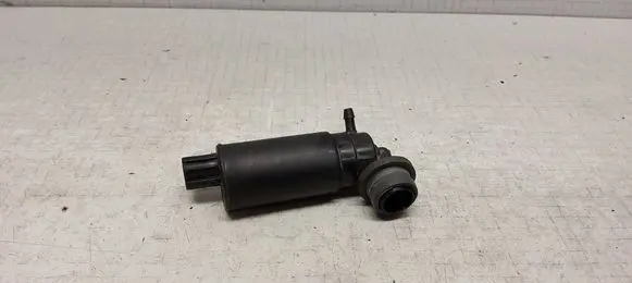 Toyota Avensis T250 Windscreen/windshield washer pump