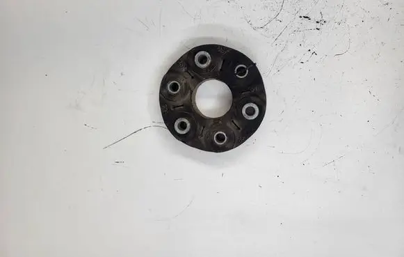 BMW 7 E65 E66 Rear prop shaft donut coupling/joint 7518443