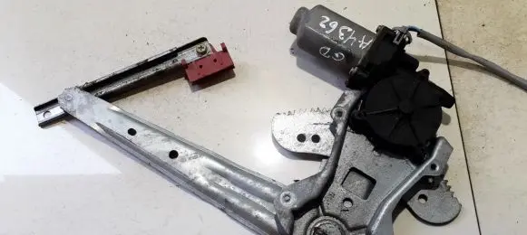 Nissan Almera N16 Sliding door window regulator with motor