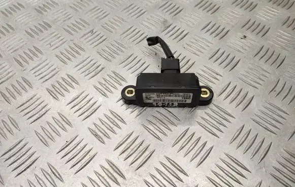 Suzuki Grand Vitara II ESP acceleration yaw rate sensor 3394578K00