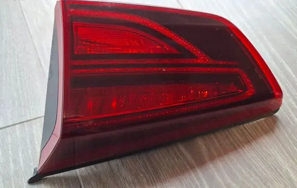 KIA Niro Tailgate rear/tail lights 92404G5500