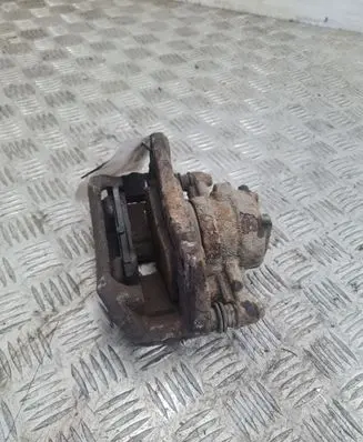 Mitsubishi Colt Front brake caliper