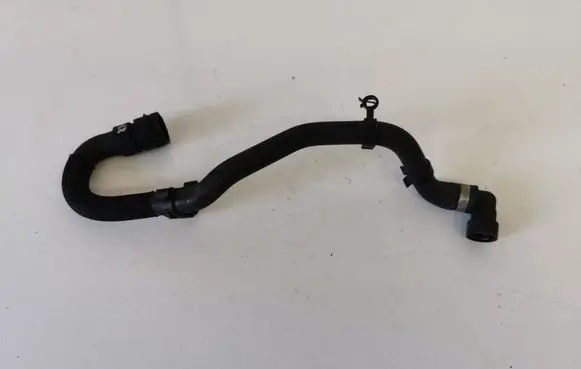 Land Rover Evoque I Engine coolant pipe/hose S0000379