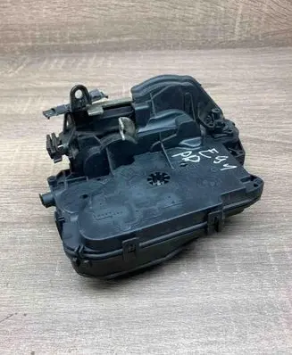 BMW 3 E90 E91 Front door lock 7229466