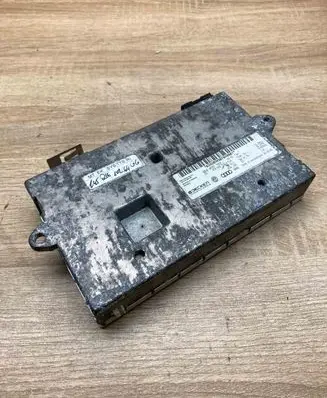 Audi A8 S8 D3 4E MMI control unit 4E0035729 4F0910732H