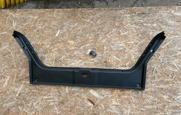 Mercedes-Benz S W220 Trunk/boot sill cover protection A2206900041