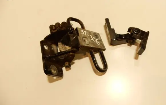 Audi A6 S6 C6 4F Front door lower hinge 8E0831412E 52306