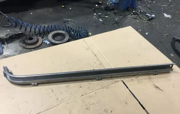 Mercedes-Benz Vito Viano W447 Sliding door upper top rail A4477662200