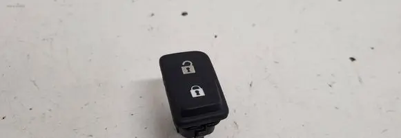 Volvo S60 Central locking switch button 30669958 03451500