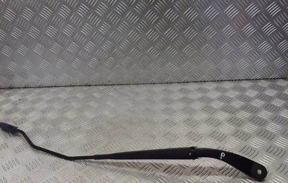 Renault Megane II Front wiper blade arm 8200417219