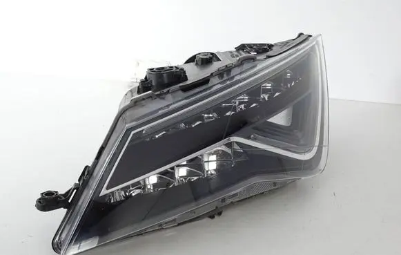 Seat Leon (5F) Headlight/headlamp 5F1941773A