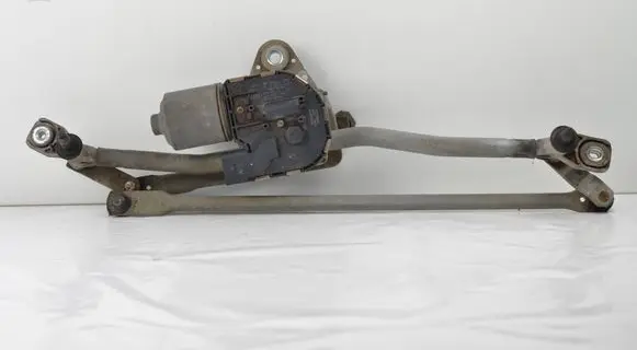 Audi A6 S6 C6 4F Front wiper linkage and motor 3397020928 4F1955023