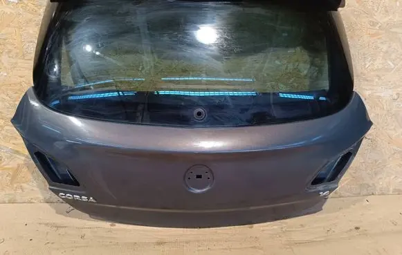 Opel Corsa E Tailgate/trunk/boot lid 