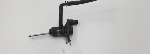 Audi A4 S4 B7 8E 8H Clutch master cylinder 8E1721401AJ