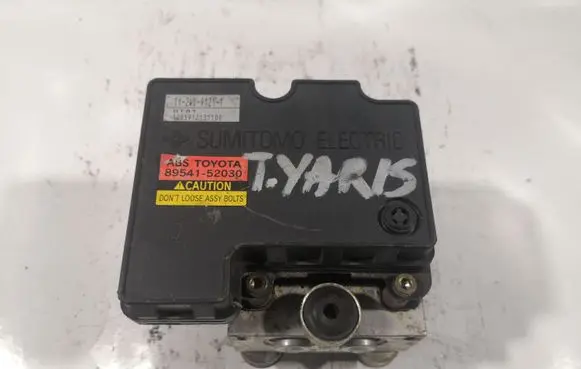 Toyota Yaris ABS Pump TY2WD91211 4451052030