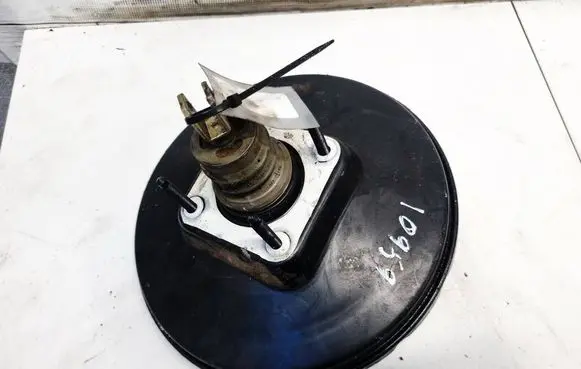Ford Focus C-MAX Brake booster 3M512B195AJ