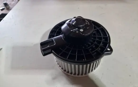 Mazda 2 Heater fan/blower