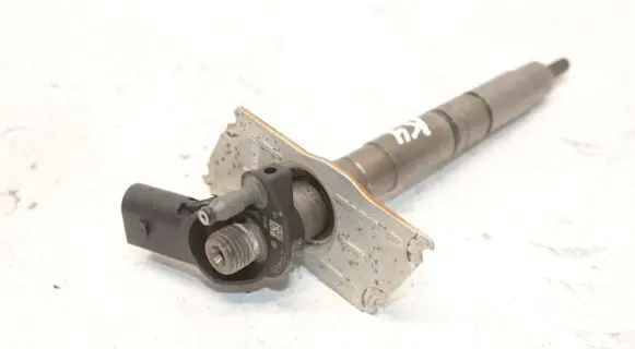 Fuel injector