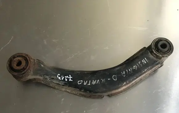 Opel Insignia A Rear upper control arm/wishbone 057015040