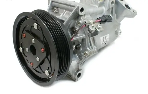 Dacia Lodgy Air conditioning (A/C) compressor (pump) 8201025121 510746