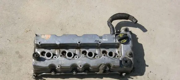Jeep Cherokee Rocker cam cover 05047520AE 60663