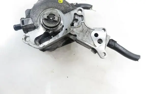 Audi A4 S4 B6 8E 8H Vacuum pump 561005310 724807170