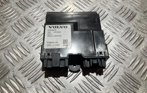 Volvo S90, V90 Tailgate/trunk control unit/module 31676619