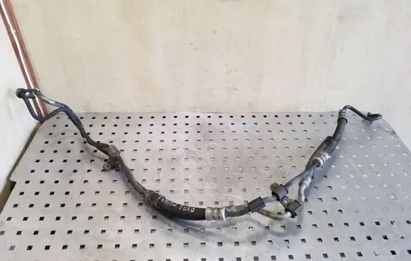 Peugeot 307 Power steering hose/pipe/line